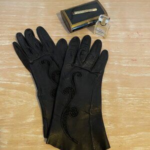Vintage Fownes Women's Leather Gloves w/ Scroll Design/Size 6 1/4